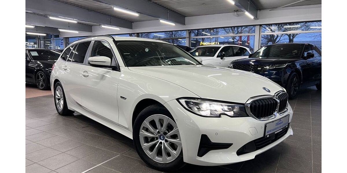 BMW 330 69.585 km 25.950 &euro; Werl 59457