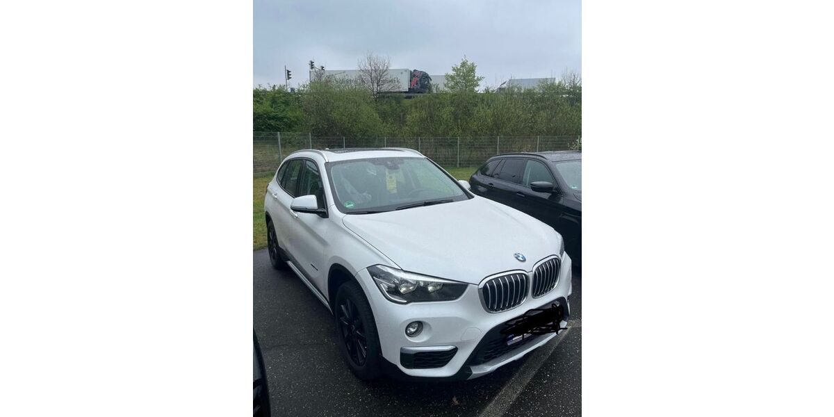 BMW X1 194.000 km 15.200 &euro; Hamm 59065