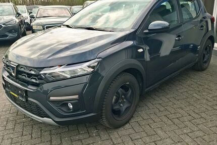 Dacia Sandero 15.700 km 12.800 &euro; Hamm 59067