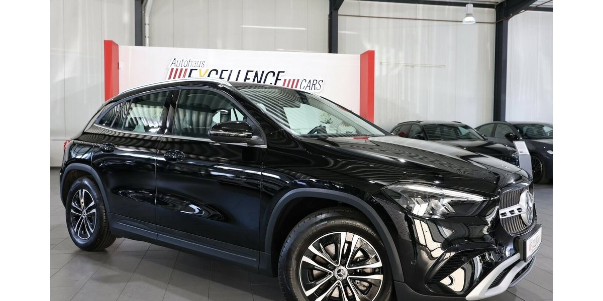 Mercedes-Benz GLA 180 ADVANCED SPORT / LEDER, LED, WIDESCREEN 7.000 km 32.888 &euro; Hamm 59077