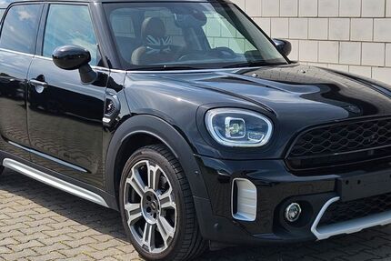 Mini Countryman S (Cooper) 56.143 km 25.850 &euro; Beckum 59269