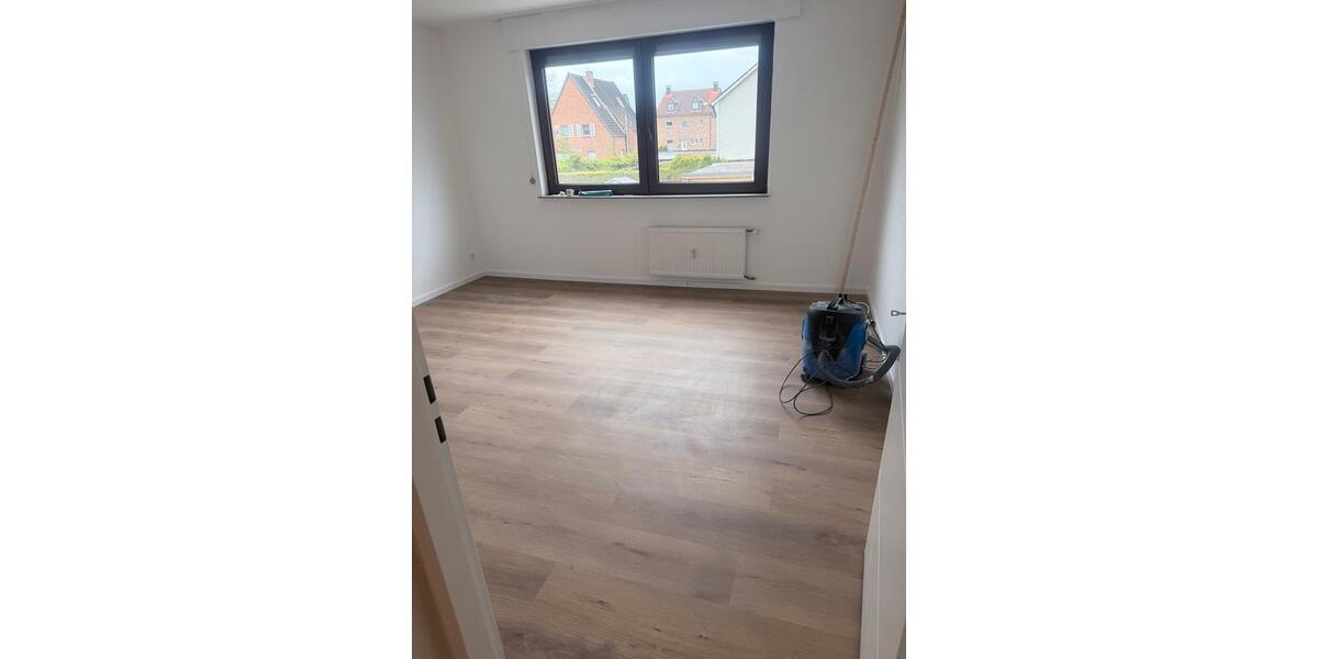 Etagenwohnung Beckum - 3.5 Zimmer, 98 m&sup2;, 980&euro; | Angebot:25933028