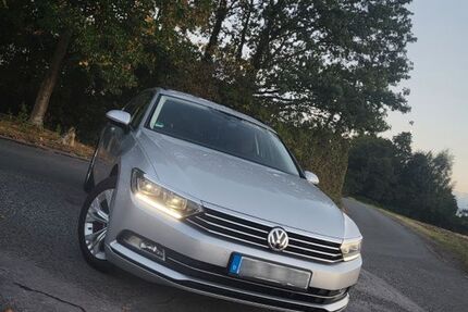 VW Passat Variant 215.000 km 10.700 &euro; Selm 59379