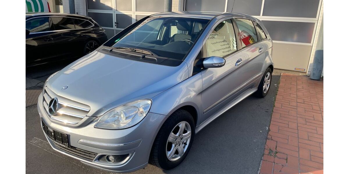 Mercedes-Benz B 170 158.000 km 3.799 &euro; Warendorf 48231
