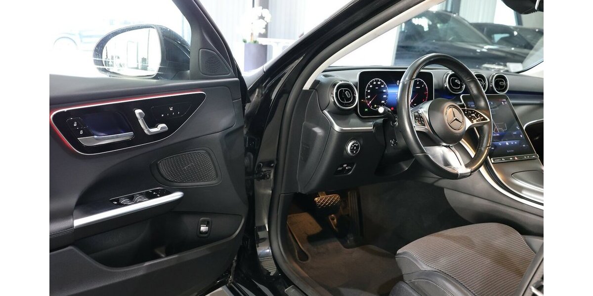 Mercedes-Benz C 220 d T AVANTGARDE ADVANCED / LASER, DISTRONIC 82.000 km 30.444 &euro; Hamm 59077