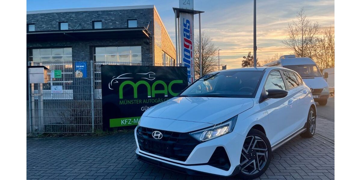 Hyundai i20 16.022 km 15.100 &euro; Münster 48159