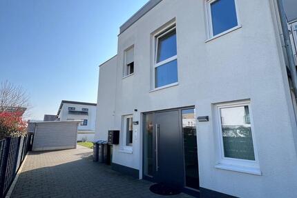 Haus Soest - 10 Zimmer, 332 m&sup2;, 979.000&euro; | Angebot:25857375