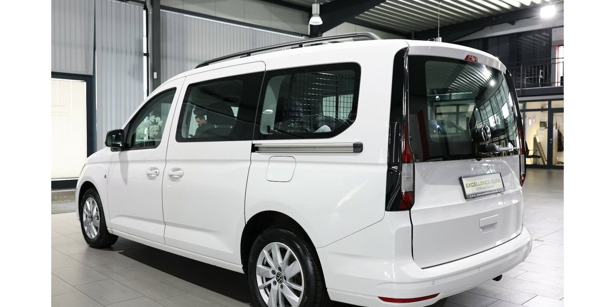 VW Caddy Maxi KOMBI 2.0 TDI 4M LIFE IQ ALLRAD OPTIK 95.000 km 28.777 &euro; Hamm 59077