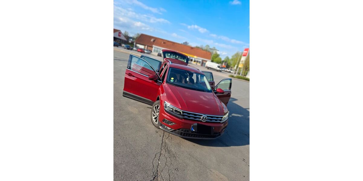 VW Tiguan 218.000 km 18.500 &euro; Langenberg 33449