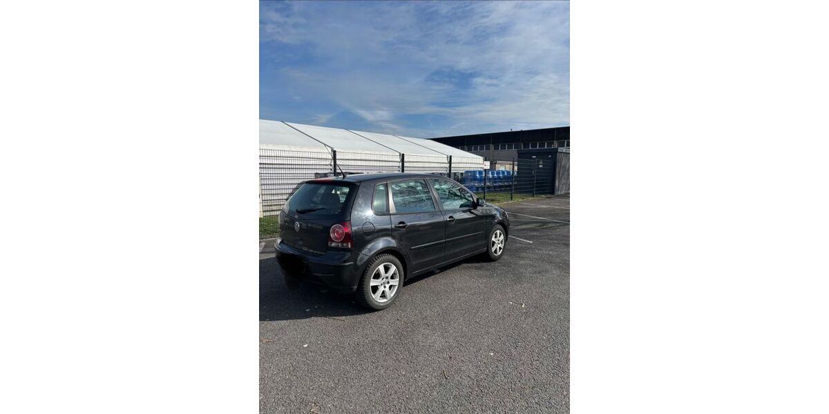 VW Polo 172.000 km 2.700 &euro; Ahlen 59229