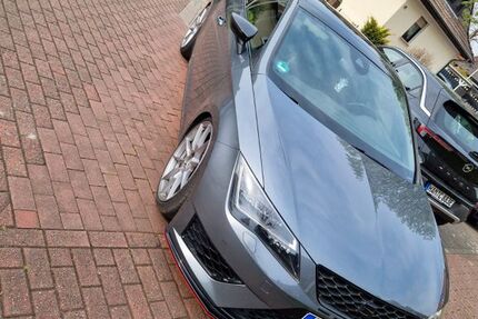 Seat Leon 215.000 km 10.500 &euro; Hamm 59071