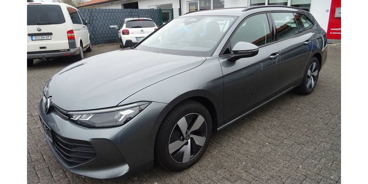 VW Passat Variant 33.987 km 27.990 &euro; Werl 59457