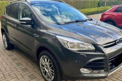 Ford Kuga 143.270 km 6.999 &euro; Münster 48147