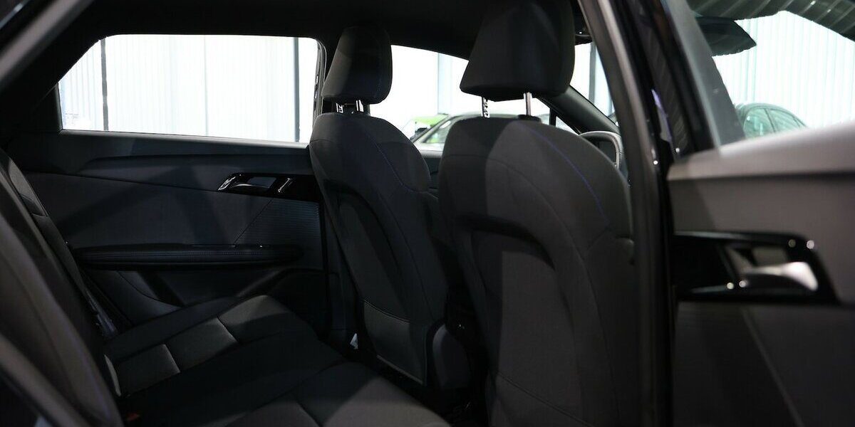 MG 4 ELECTRIC BLACK VIRTUAL, ACC+SPURHALTE, APPLE 40.000 km 17.777 &euro; Hamm 59077