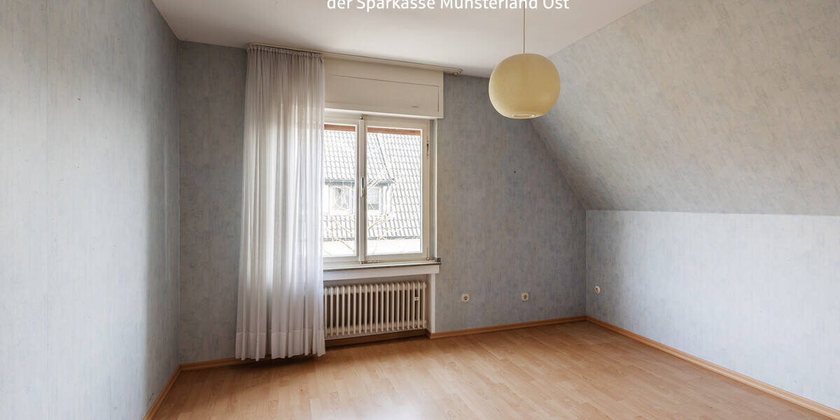 Mehrfamilienhaus, Wohnhaus Ennigerloh - 5 Zimmer, 148 m&sup2;, 230.000&euro; | Angebot:26247703