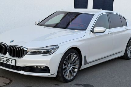 BMW 750 196.000 km 29.995 &euro; Münster 48157