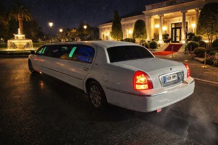 Lincoln Town Car 152.000 km 19.999 &euro; Hamm 59069