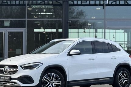 Mercedes-Benz GLA 200 63.374 km 27.850 &euro; Soest 59494