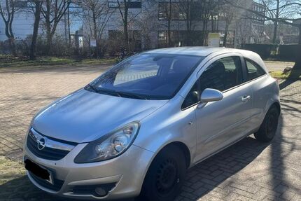 Opel Corsa 196.000 km 2.590 &euro; Münster 48149