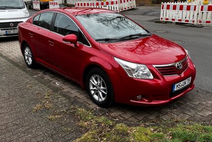 Toyota Avensis 94.180 km 9.900 &euro; Münster 48161
