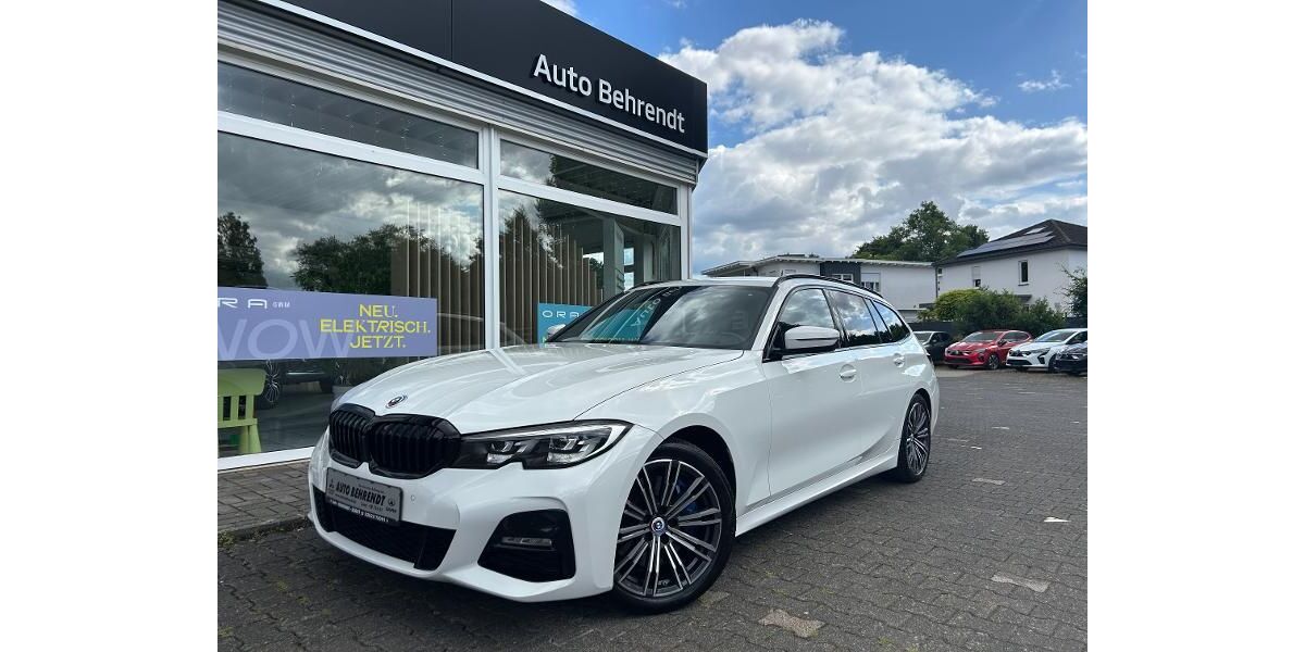 BMW 318 48.816 km 29.490 &euro; Soest 59494