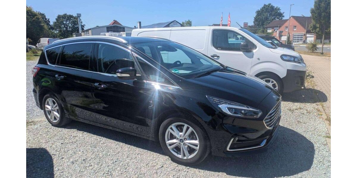 Ford S-Max 138.000 km 17.000 &euro; Lippetal-Herzfeld 59510