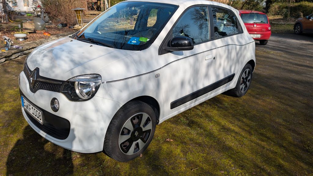 Renault Twingo 105.000 km 5.900 &euro; Lippetal 59510