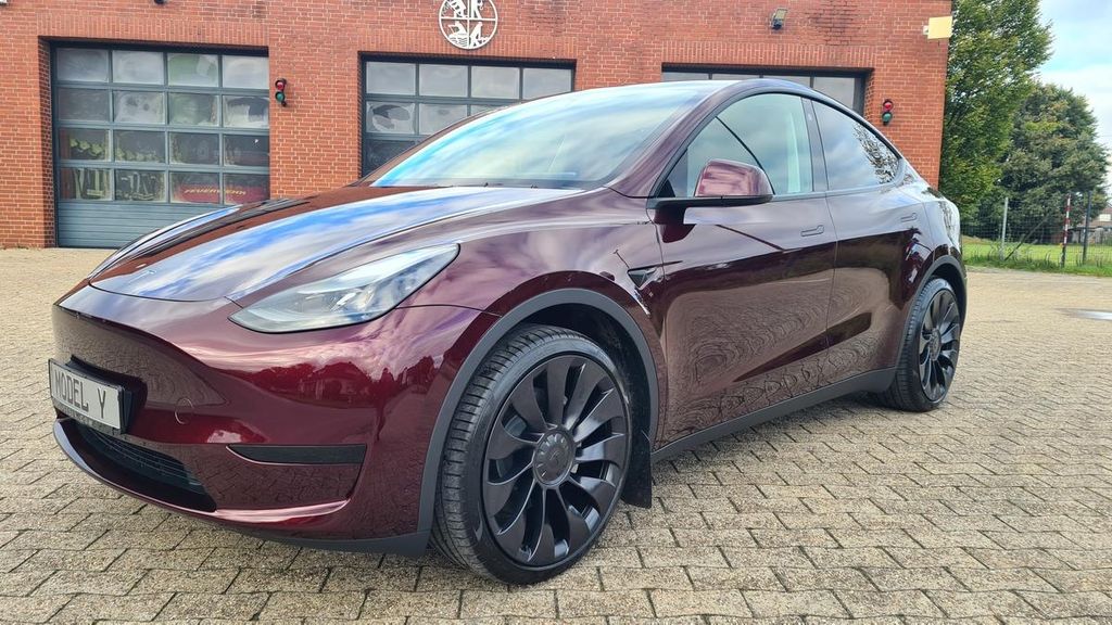 Tesla Model Y 27.000 km 41.698 &euro; Herzebrock- Clarholz 33442