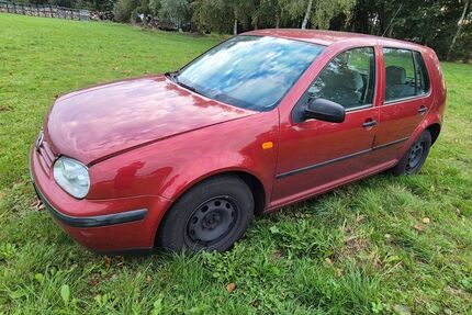 VW Golf 186.495 km 1.300 &euro; Kamen 59174