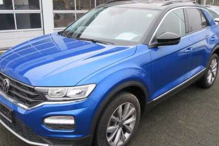 VW T-Roc Style 1.0 TSI NAVI AHK PANORAMA KAMERA BEATS 69.660 km 19.988 &euro; Bergkamen 59192