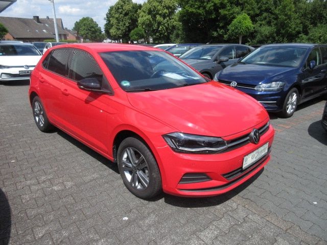 VW Polo 22.000 km 15.988 &euro; Bergkamen 59192