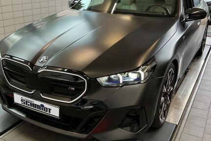 BMW i5 33.005 km 65.490 &euro; Soest 59494