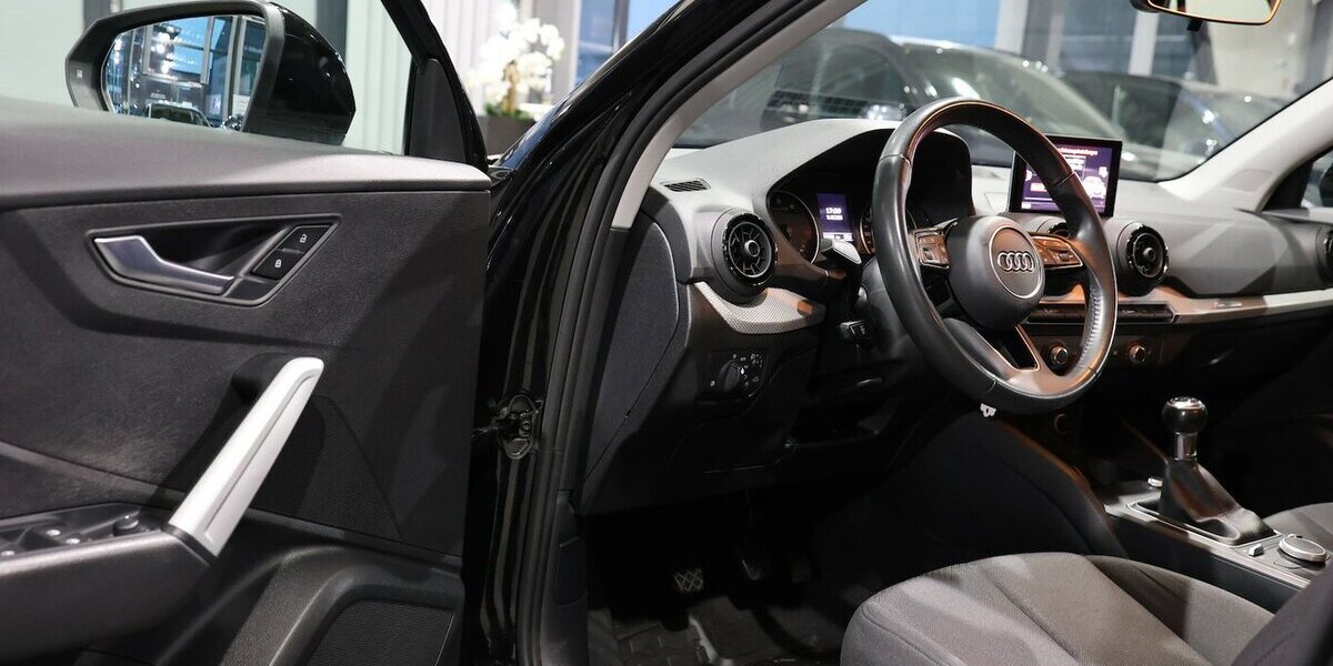 Audi Q2 1.4 TFSI SPORT / 1.HAND / ABN.AHK / PDC / SHZ 138.000 km 13.777 &euro; Hamm 59077