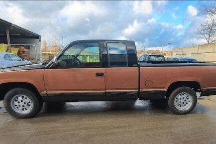 Chevrolet C1500 290.000 km 6.000 &euro; Hamm 59073