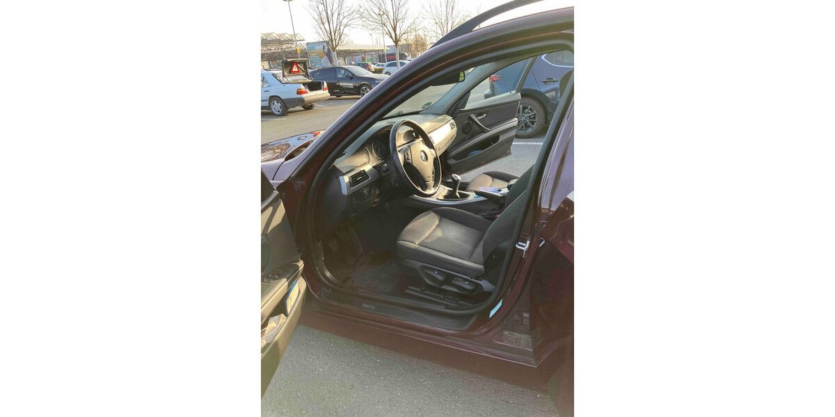BMW 318i Touring 234.000 km 3.000 &euro; Münster 48143