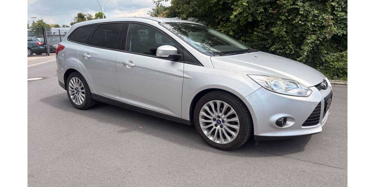 Ford Focus 160.000 km 3.900 &euro; Werl 59457
