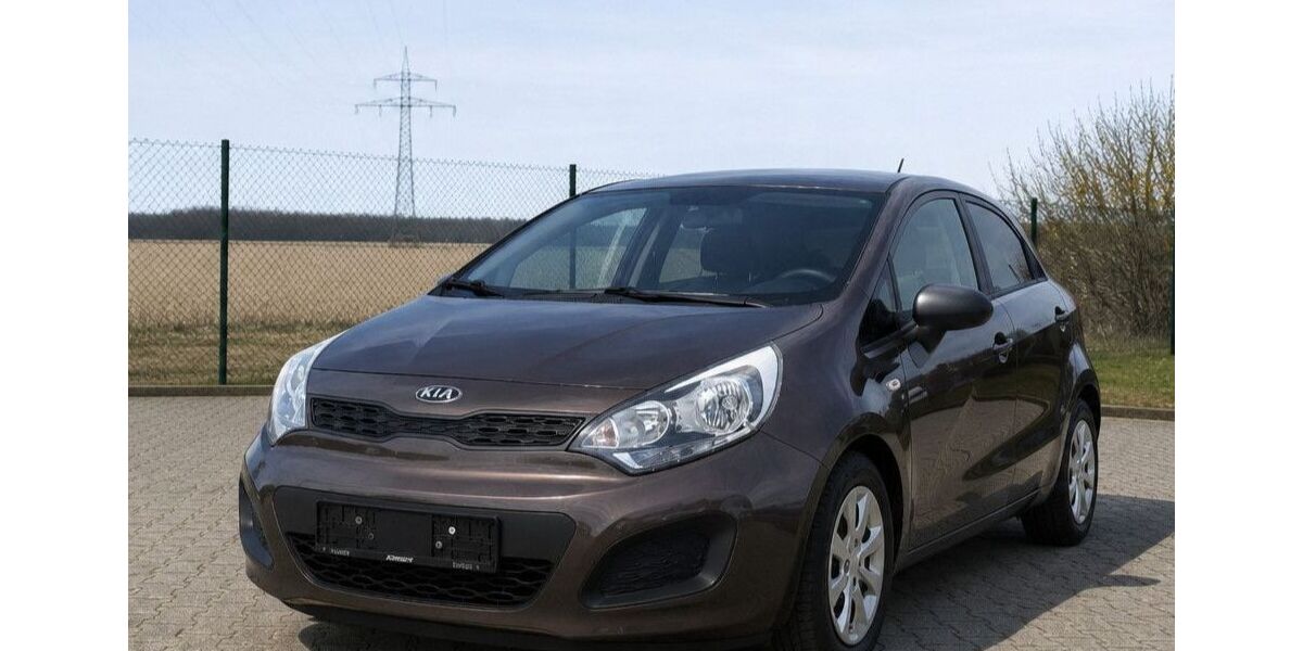 Kia Rio 123.700 km 3.390 &euro; Münster 48165