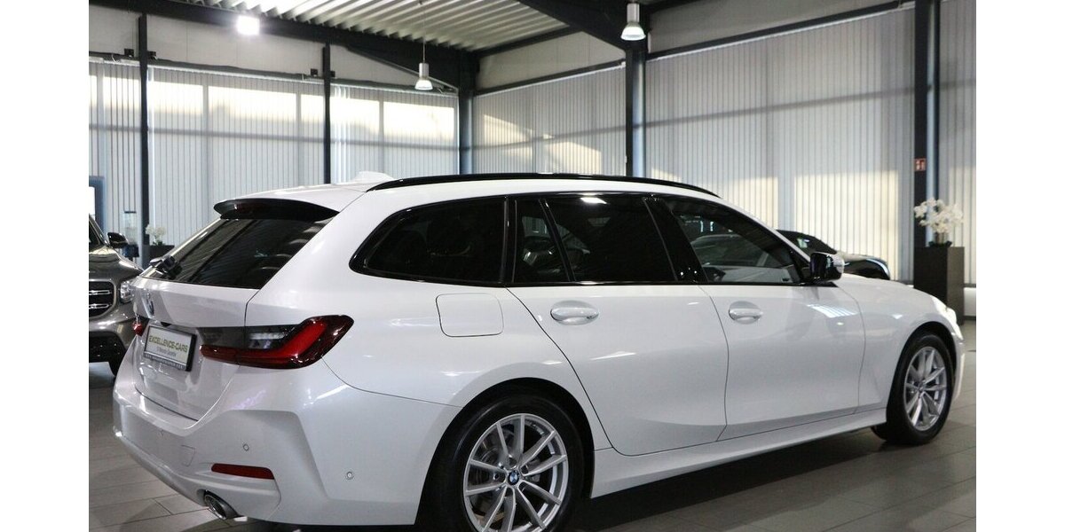 BMW 318d Touring SHADOW LEDER CURVED LED 3-ZONEN 40.000 km 30.555 &euro; Hamm 59077
