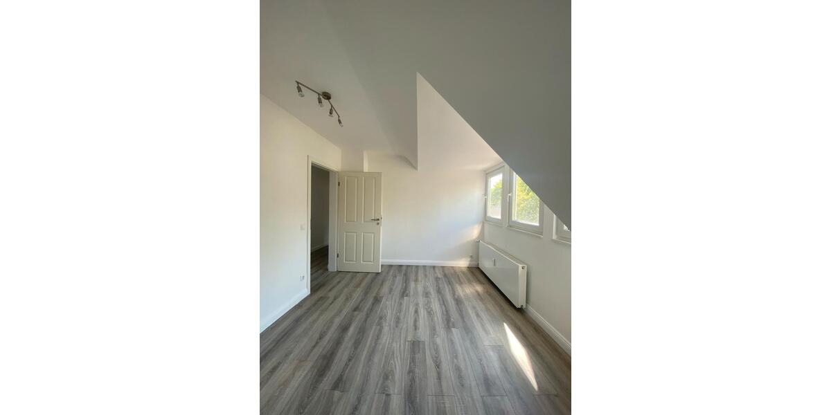 Dachgeschoßwohnung Hamm Berge - 2 Zimmer, 45 m&sup2;, 1.105&euro; | Angebot:25967596