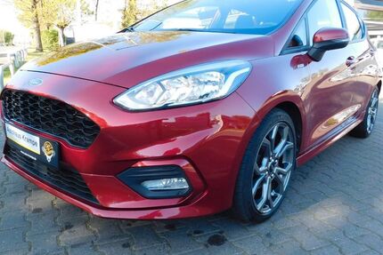 Ford Fiesta 99.500 km 10.980 &euro; Selm 59379