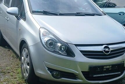 Opel Corsa 169.000 km 1.699 &euro; Beckum 59269
