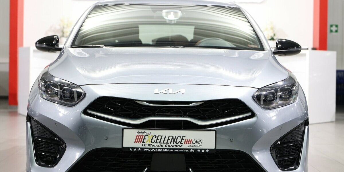 Kia cee´d 1.6 DCT GT-LINE SPORT LED, VIRTUAL-COCKPIT 66.000 km 19.777 &euro; Hamm 59077