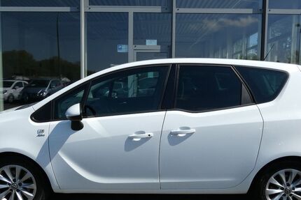 Opel Meriva 107.000 km 6.800 &euro; Bergkamen 59192