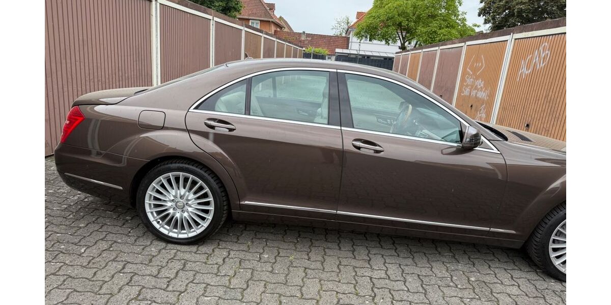 Mercedes-Benz S 350 215.000 km 14.500 &euro; Ahlen 59229