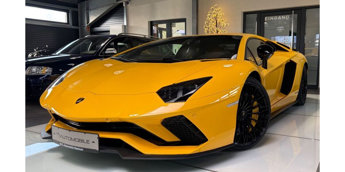 Lamborghini Aventador 26.200 km 329.850 &euro; Beckum 59269