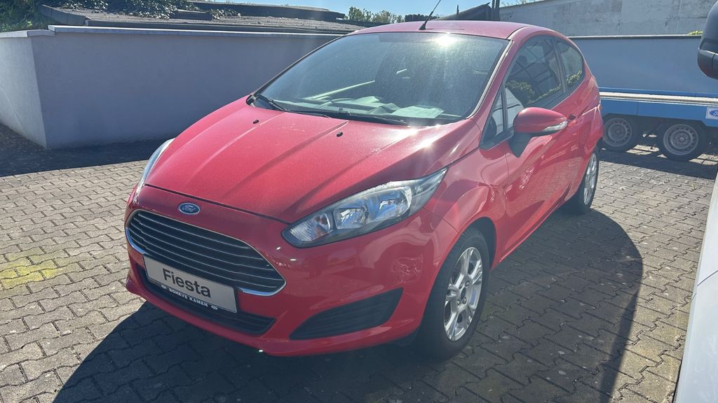 Ford Fiesta 129.800 km 5.940 &euro; Kamen 59174