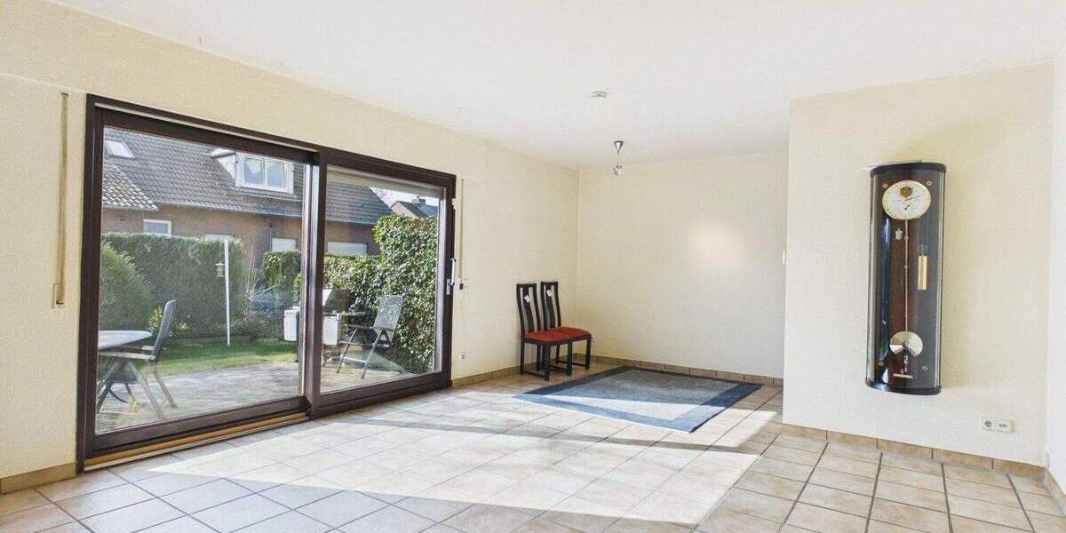 Mehrfamilienhaus, Wohnhaus Hamm Rhynern - 8 Zimmer, 169 m&sup2;, 440.000&euro; | Angebot:25819693