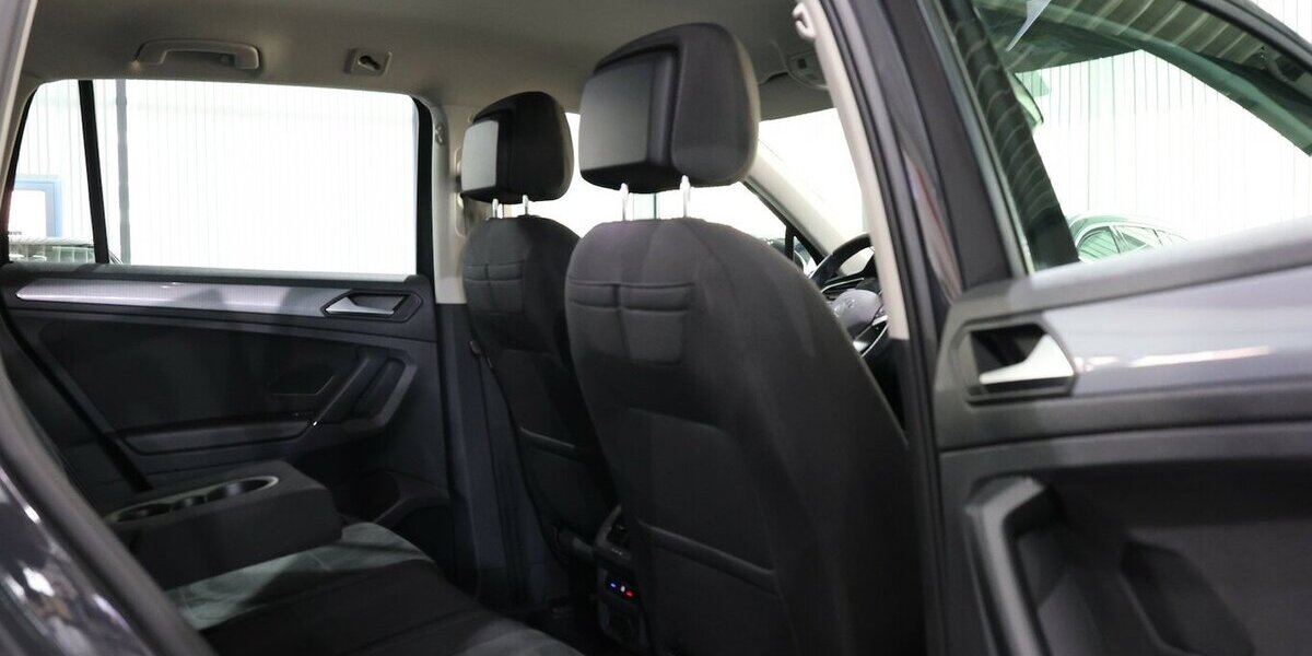 VW Tiguan 2.0 TDI DSG 4M IQ LIFE LED, HEAD-UP, NAVI 105.000 km 23.111 &euro; Hamm 59077