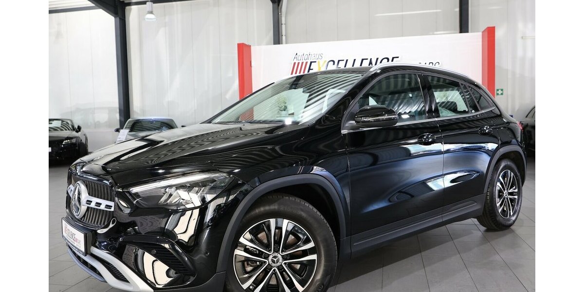 Mercedes-Benz GLA 180 ADVANCED SPORT / LEDER, LED, WIDESCREEN 7.000 km 32.888 &euro; Hamm 59077