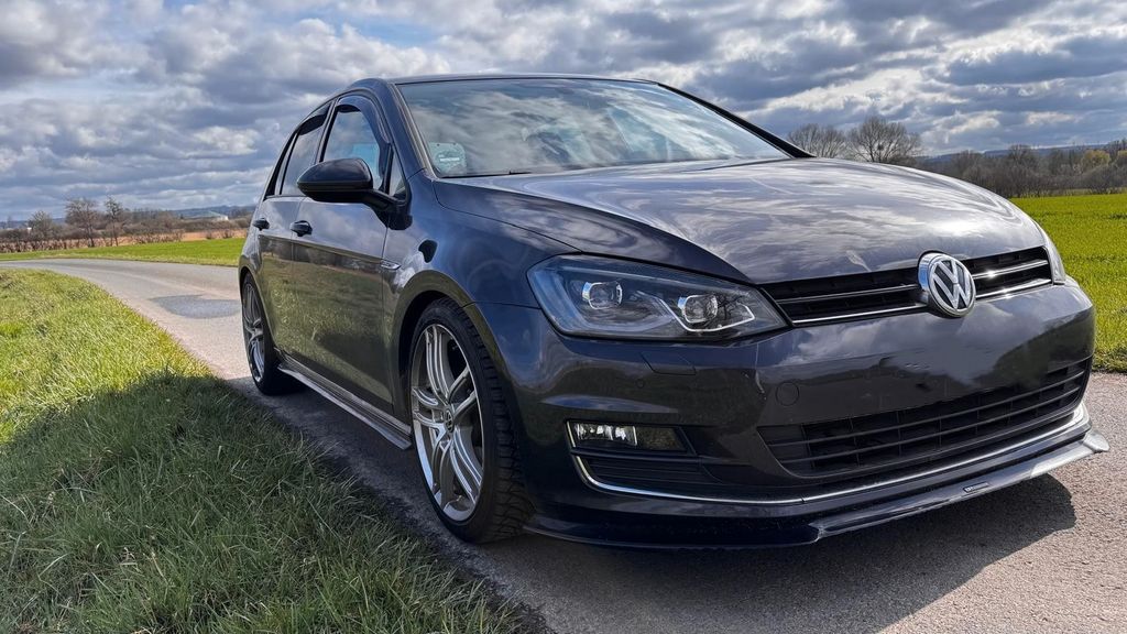 VW Golf 126.300 km 8.900 &euro; Werl 59457